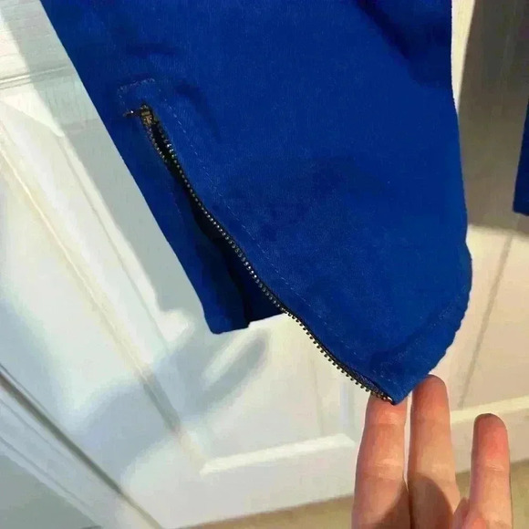 COOGI Jeans Women's Bright Blue Straight Leg Jeans size 9/10. EUC. Embroidered - Picture 12 of 16